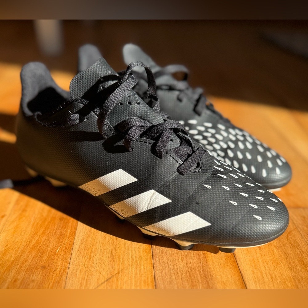 Y4.5 Adidas Predator Black and White Soccer Cleats